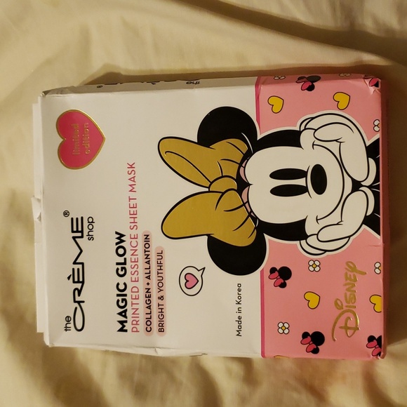 NIB Disney The Creme Shop Set of 3 Magic Glow Printed Essence Sheet Mask - Picture 1 of 6